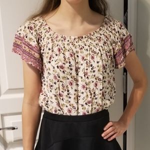Cute flowery blouse